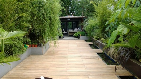 Contemporary Deck by Outer Sanctum