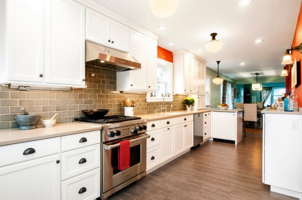 Traditional Kitchen by Kayron Brewer, CKD, CBD / Studio K B