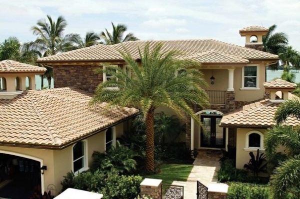 Exterior by Entegra Roof Tile