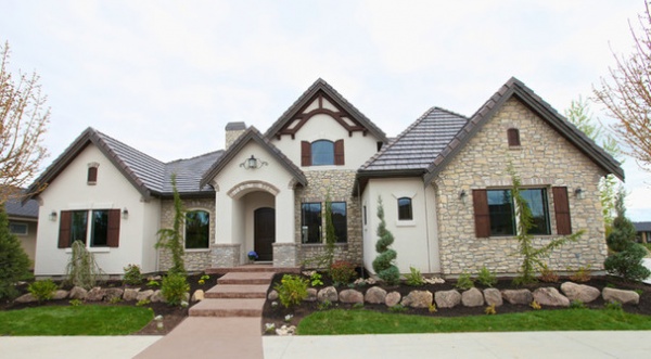 Traditional Exterior by Jennifer Baldwin Design