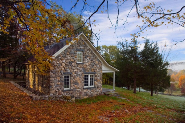 Traditional Exterior by Tallman Segerson Builders