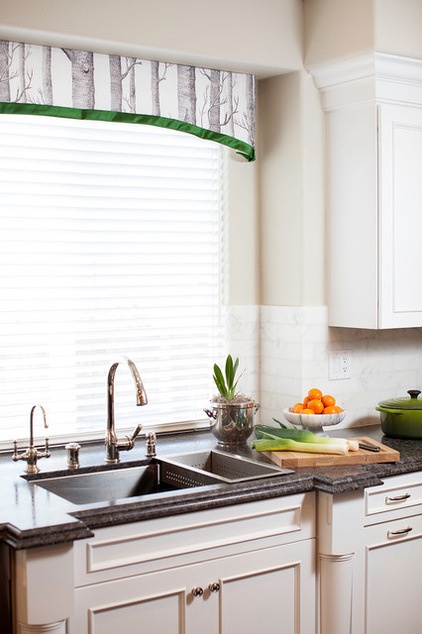 Traditional Kitchen by Melinda Mandell