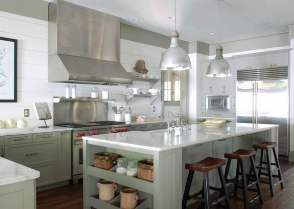 Traditional Kitchen by Dresser Homes