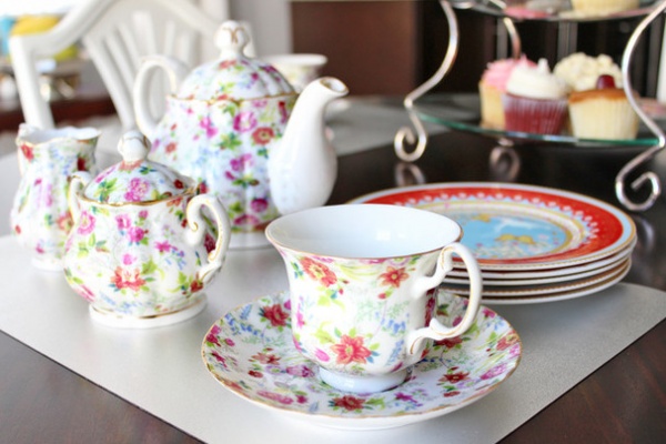 How to Host a Tea Party at Home