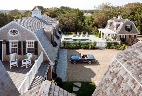 No Substitute for the Natural Beauty of Wooden Roof Shingles and Shakes