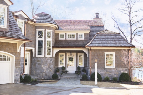 No Substitute for the Natural Beauty of Wooden Roof Shingles and Shakes