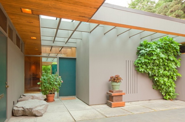 Houzz Tour: Son Builds on His Father’s Architectural Legacy