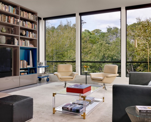 Houzz Tour: A Hard-to-Find Door Just Adds to the Experience