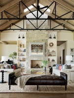 Houzz Tour: A Family Home for Empty Nesters