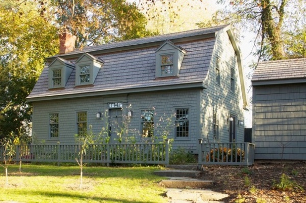 Farmhouse Exterior by JAMES DIXON ARCHITECT PC