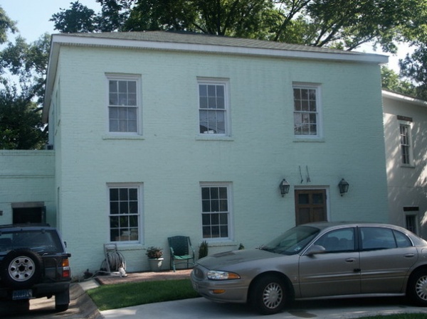 Houzz Tour: Smart New Look for a Once-Faded Beauty