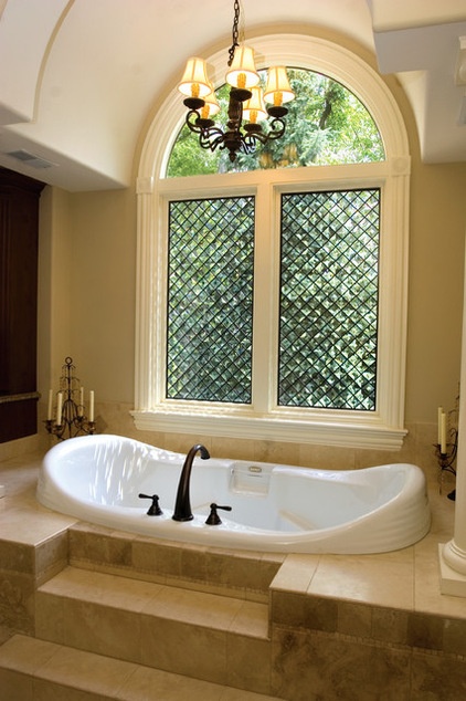 The Art of the Window: 10 Ways to Elevate Your Bathroom