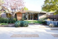 My Houzz: An Edible Backyard in an Eichler Home