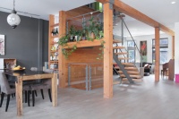 My Houzz: Vibrant Colors Meet Natural Materials in Montreal