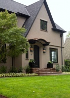 Exterior Color of the Week: Tasteful in Taupe