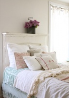 Sleep Sweetly With Mismatched Bedding in Soft Shades