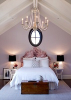 11 Fairy-Tale Bedroom Flourishes to Fall in Love With